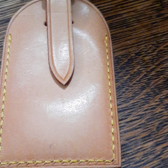 Louis Vuitton Luggage Tag, Belt & Strap: 3 pcs Outstanding Con… - Picture 3 of 9